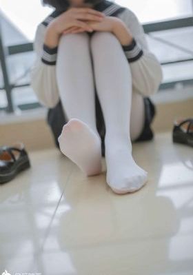 受欺辱的新任女教师_国产剧全集免费播放