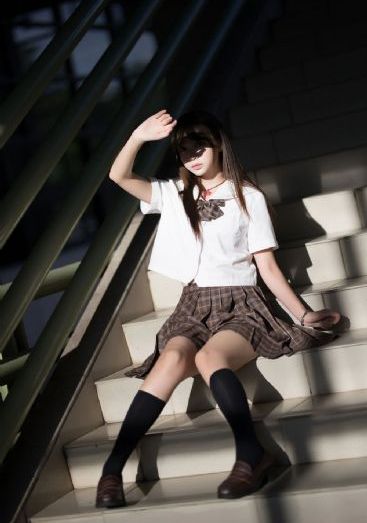 女学生的沙龙室3中文字幕_720在线观看电视
